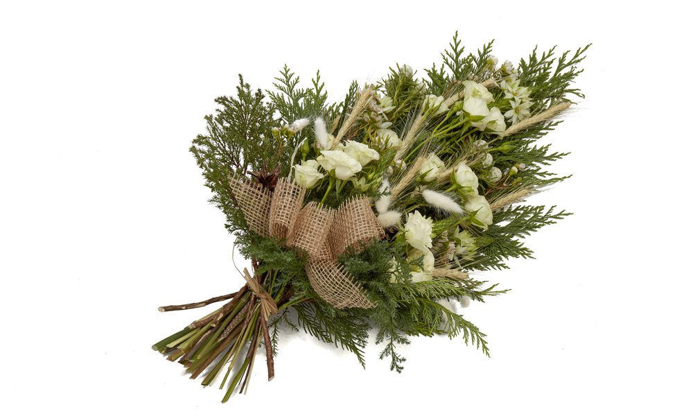 Oksaruusua, viljaa ja kauden kukkaa.